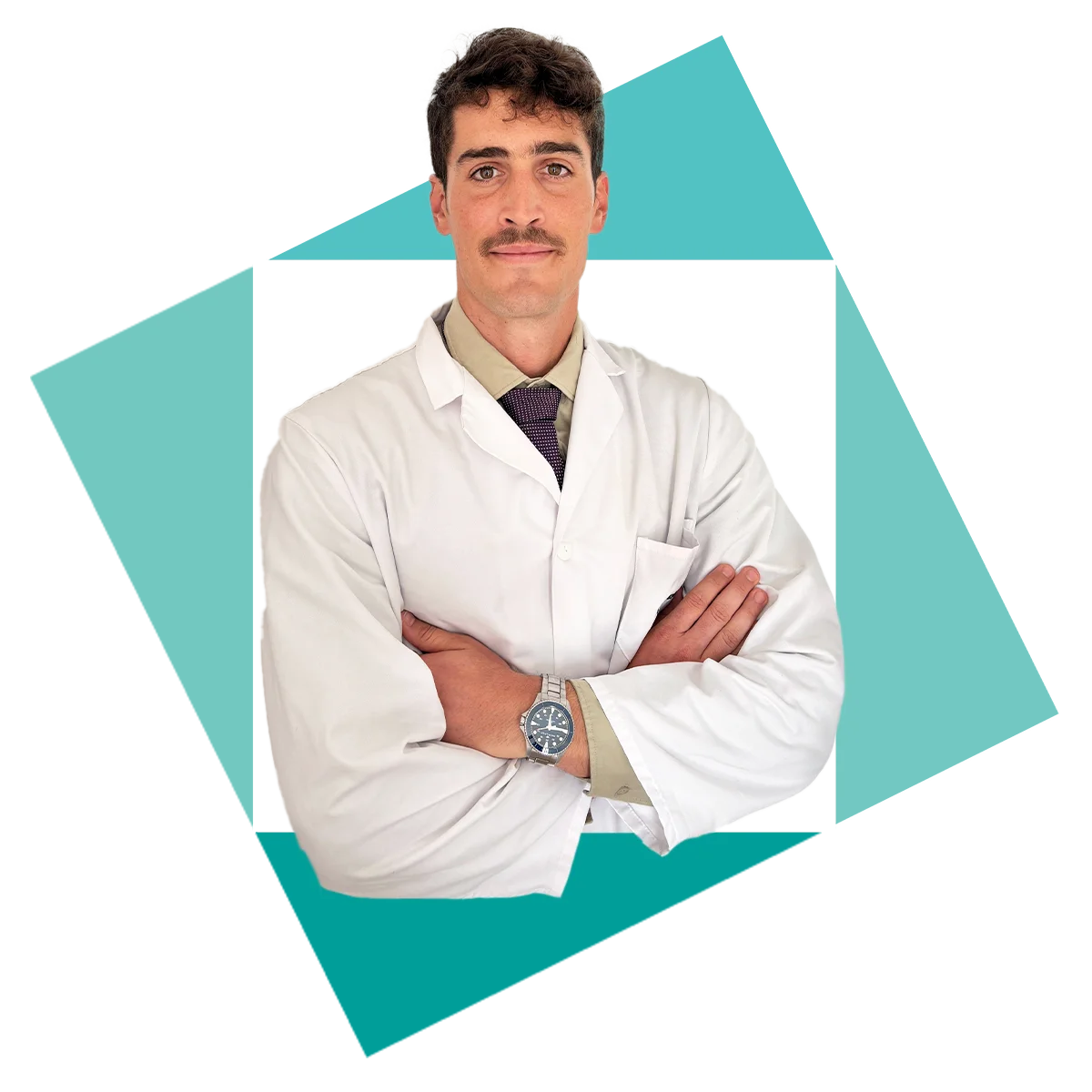 El Dr. Daniel Pérez Argüelles es andrólogo y urólogo formado en la Universidad de Málaga y el Hospital Regional Universitario de Málaga. Está especializado en salud sexual masculina, cirugía de la litiasis renal e hiperplasia benigna de próstata (HBP).